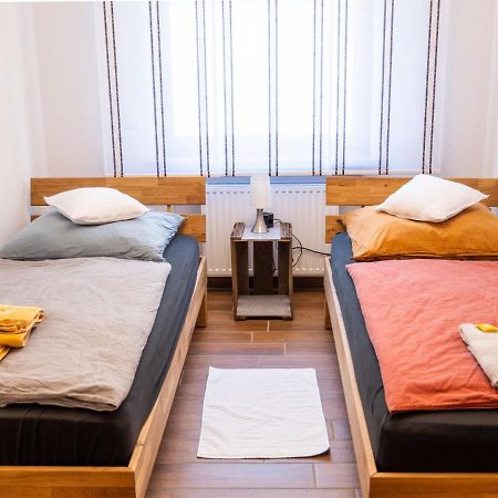Rheintal-Ferien - 90 Qm Ferienwohnung Mit Wine & Style - Dein Urlaub Am Rhein Niederheimbach Ngoại thất bức ảnh